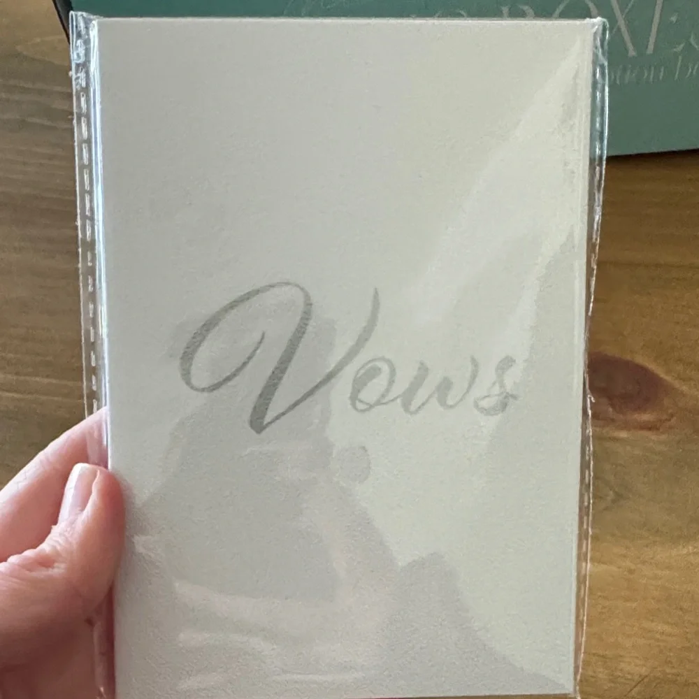Bridal Subscription Box - Picture 9 of 9